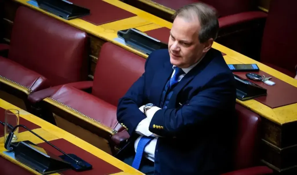 Proanakritiki epitropi tempi vouli