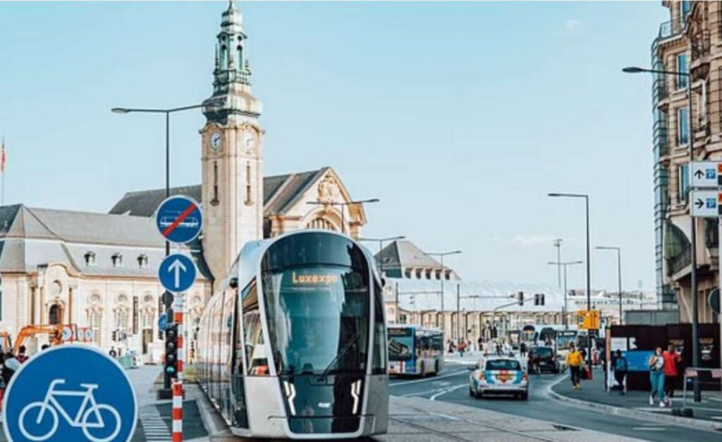 Tram trena