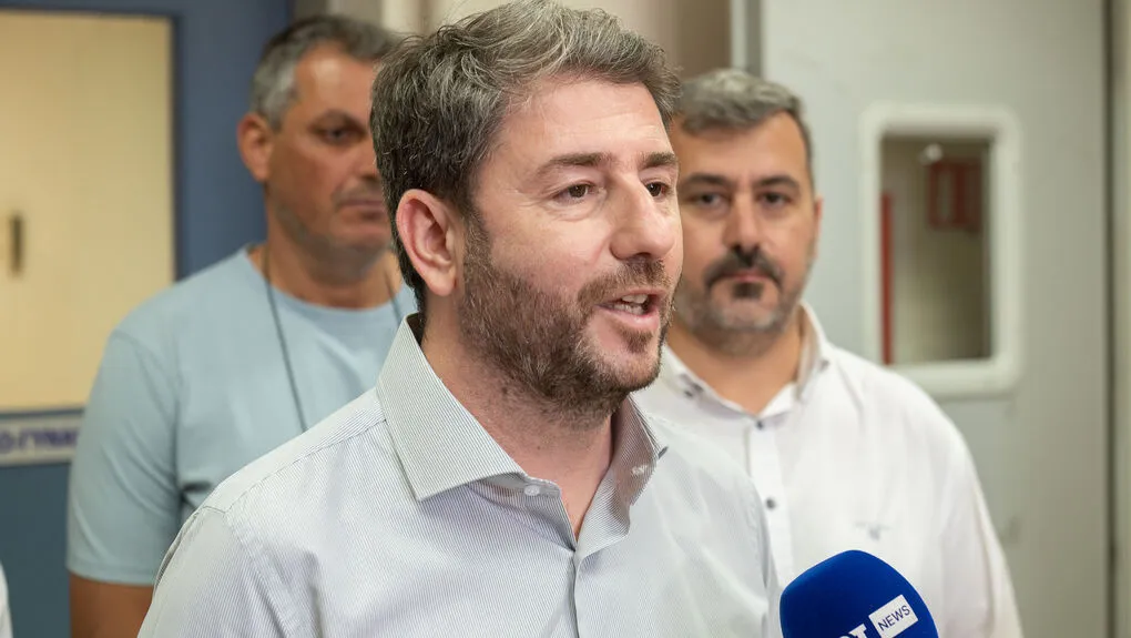 5 androulakis 1020.jpg