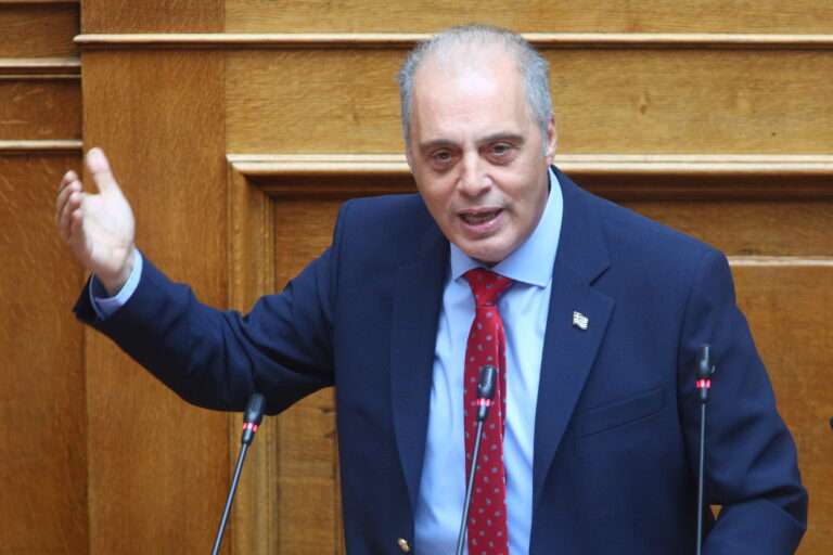 [368907] ΣΥΖΗΤΗΣΗ ΣΤΗΝ ΟΛΟΜΕΛΕΙΑ ΤΗΣ ΒΟΥΛΗΣ ΝΟΜΟΣΧΕΔΙΟΥ ΤΟΥ ΥΠΟΥΡΓΕΙΟΥ ΕΘΝΙΚΗΣ ΟΙΚΟΝΟΜΙΑΣ ΚΑΙ ΟΙΚΟΝΟΜΙΚΩΝ (ΓΙΑΝΝΗΣ ΠΑΝΑΓΟΠΟΥΛΟΣ/EUROKINISSI)