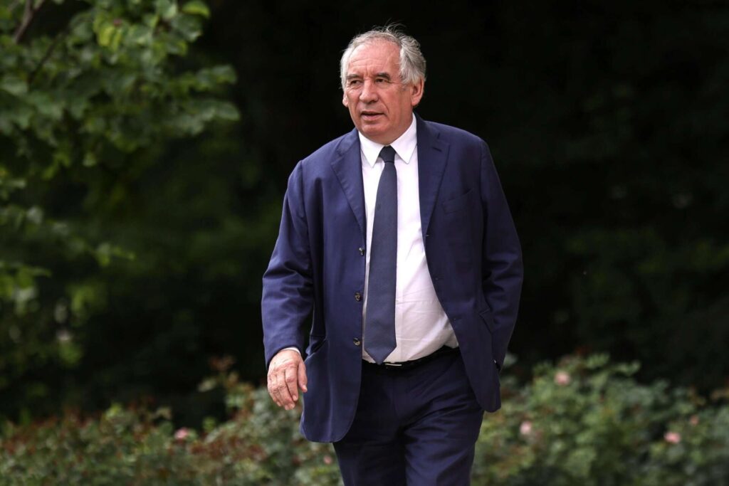 Bayrou12