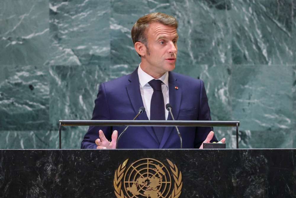 Macron ohe