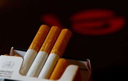 28523959 cigarette