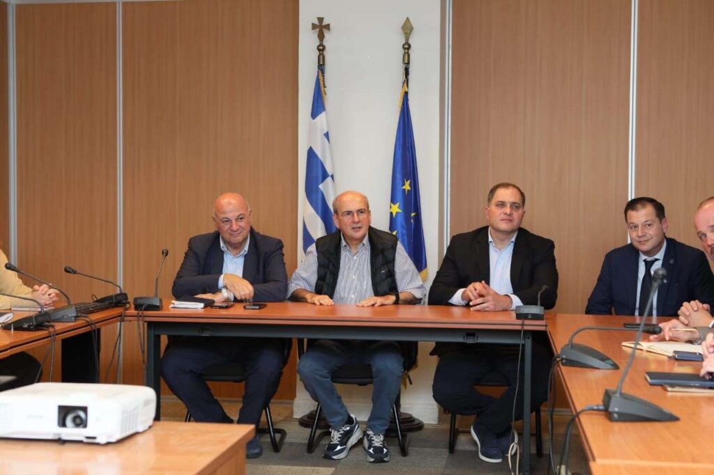Xatzidakis tsiaras opekepe