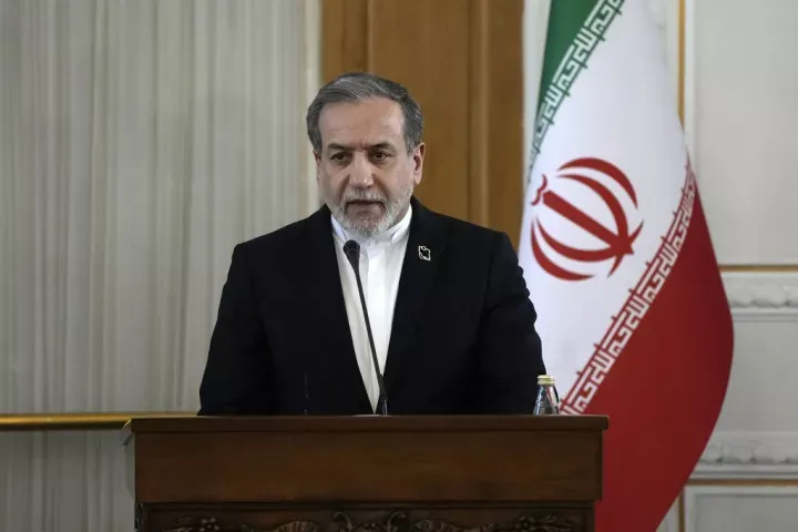 1750659161092 aragtsi ypex iran.jpg