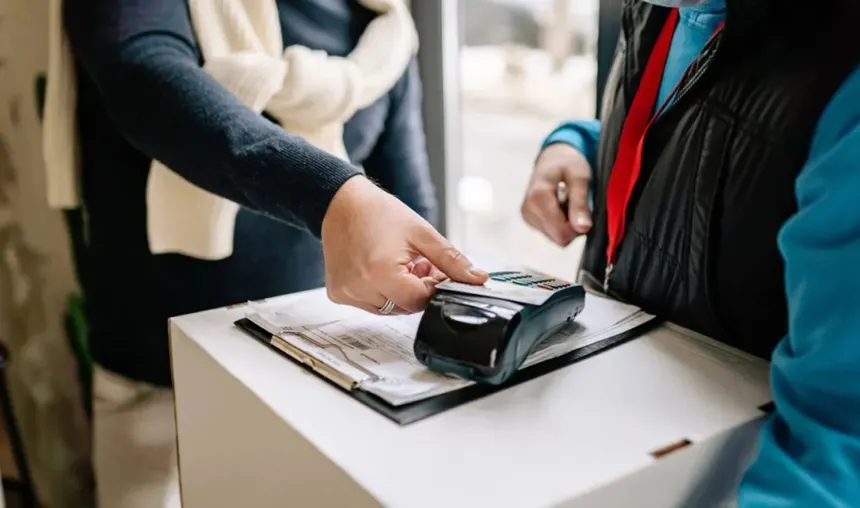 Elegxoi aade gia pos iris