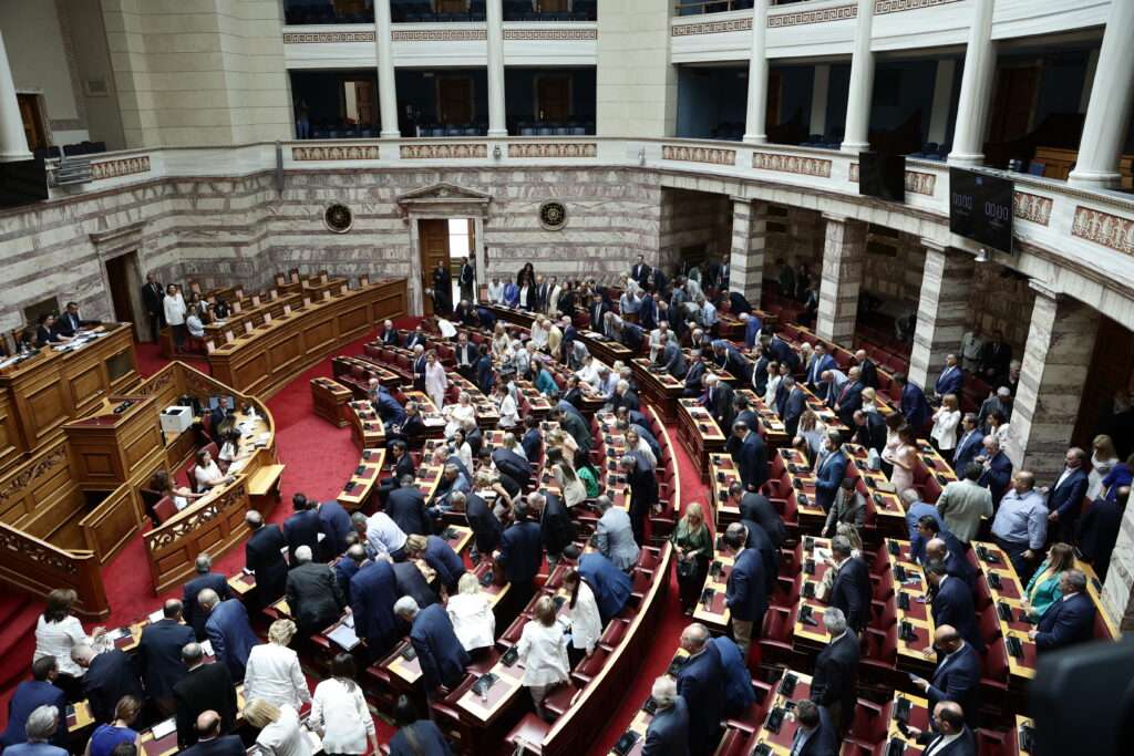 [362588] ΣΥΖΗΤΗΣΗ ΑΡΣΗΣ ΑΣΥΛΙΑΣ ΤΗΣ ΒΟΥΛΕΥΤΟΥ ΤΟΥ ΣΥΡΙΖΑ ΡΕΝΑΣ ΔΟΥΡΟΥ(ΒΑΣΙΛΗΣ ΡΕΜΠΑΠΗΣ/EUROKINISSI)