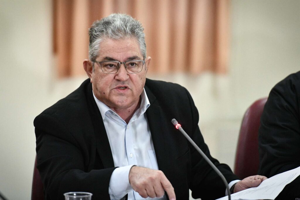 Dimitris Koutsoumpas