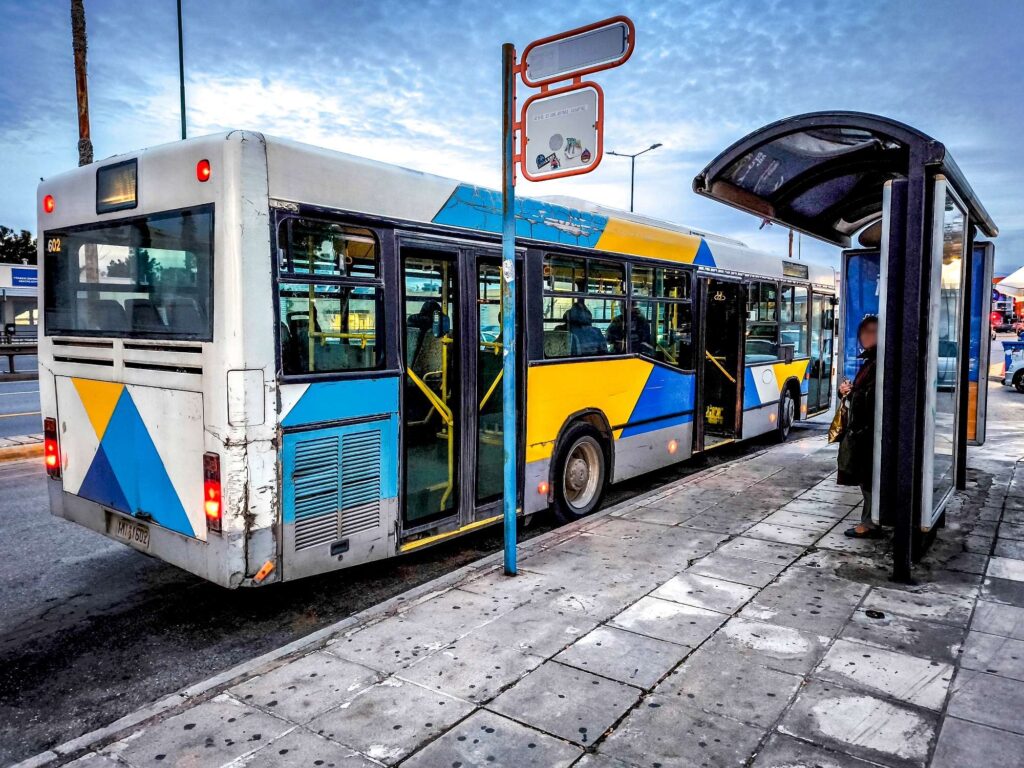 ΛΕΩΦΟΡΕΙΟ. ΣΤΑΣΗ (ΓΙΩΡΓΟΣ ΚΟΝΤΑΡΙΝΗΣ / EUROKINISSI)