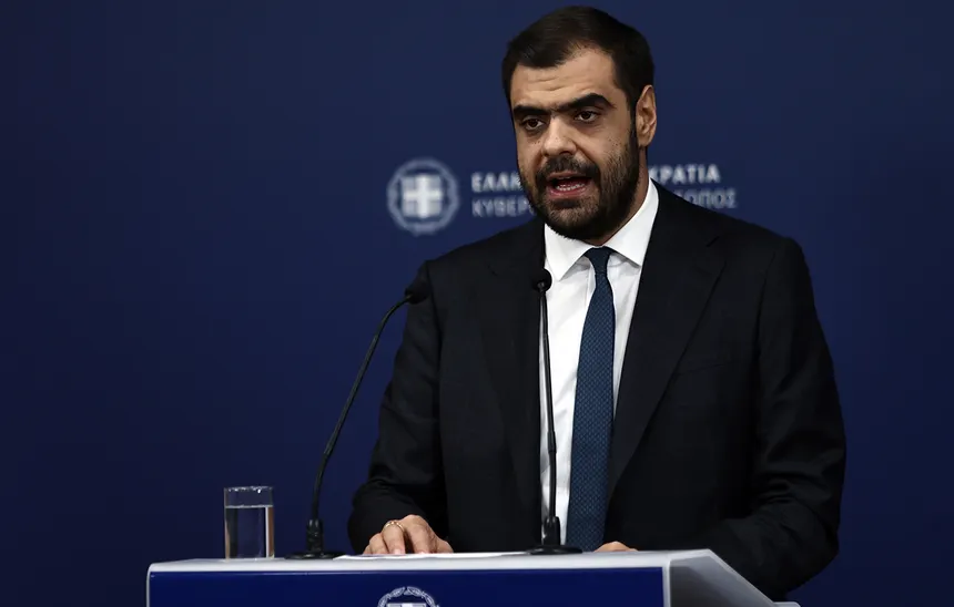 Marinakis