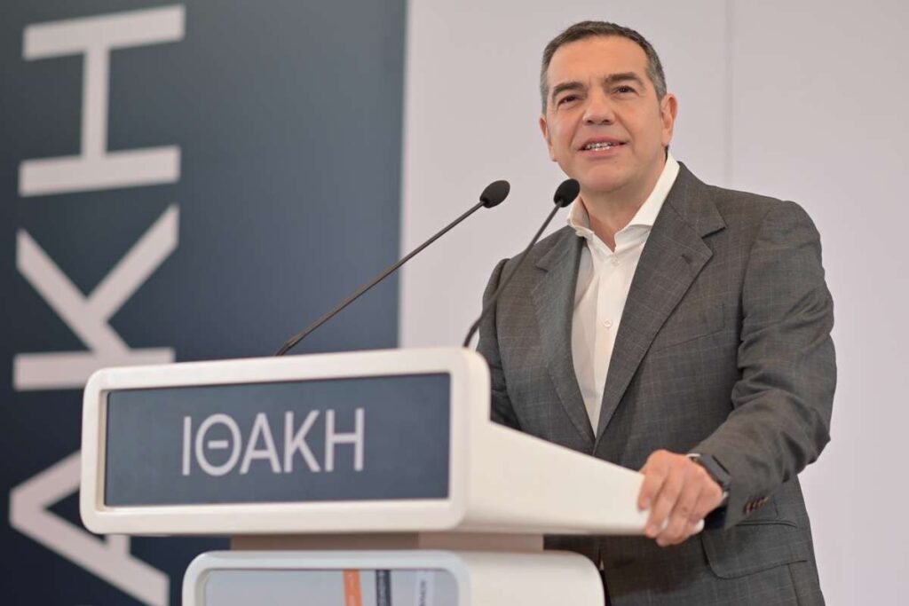 [384419] ΠΑΡΟΥΣΙΑΣΗ ΤΟΥ ΒΙΒΛΙΟΥ ΤΟΥ ΑΛΕΞΗ ΤΣΙΠΡΑ "ΙΘΑΚΗ" ΣΤΑ ΓΙΑΝΝΙΝΑ (ΛΕΩΝΙΔΑΣ ΜΠΑΚΟΛΑΣ / EUROKINISSI)