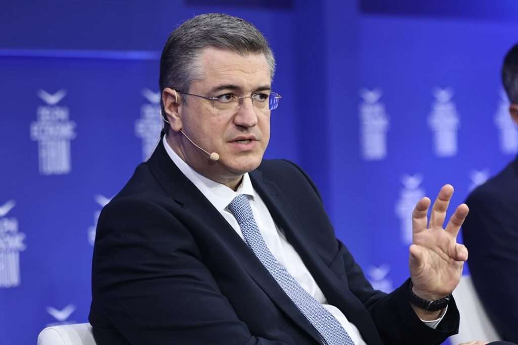 [386490] 11ο ΟΙΚΟΝΟΜΙΚΟ ΦΟΡΟΥΜ ΤΩΝ ΔΕΛΦΩΝ / 2η ΗΜΕΡΑ (ΓΙΑΝΝΗΣ ΠΑΝΑΓΟΠΟΥΛΟΣ/EUROKINISSI) // ΑΠΑΓΟΡΕΥΕΤΑΙ ΚΑΘΕ ΧΡΗΣΗ ΑΡΧΕΙΟΘΕΤΗΣΗ ΚΑΙ ΔΙΑΝΟΜΗ ΤΗΣ ΦΩΤΟΓΡΑΦΙΑΣ ΑΠΟ ΠΡΑΚΤΟΡΕΙΑ