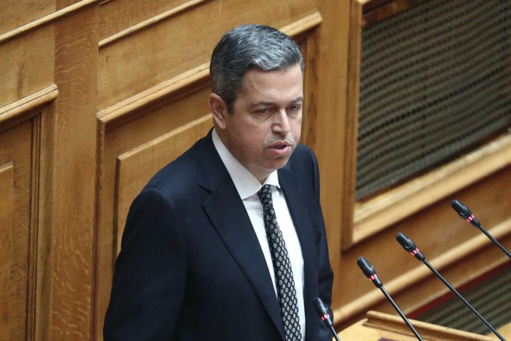 [378062] ΣΥΖΗΤΗΣΗ ΣΤΗΝ ΟΛΟΜΕΛΕΙΑ ΤΗΣ ΒΟΥΛΗΣ ΝΟΜΟΣΧΕΔΙΩΝ ΤΟΥ ΥΠΟΥΡΓΕΙΟΥ ΕΘΝΙΚΗΣ ΑΜΥΝΑΣ (ΣΩΤΗΡΗΣ ΔΗΜΗΤΡΟΠΟΥΛΟΣ/EUROKINISSI)